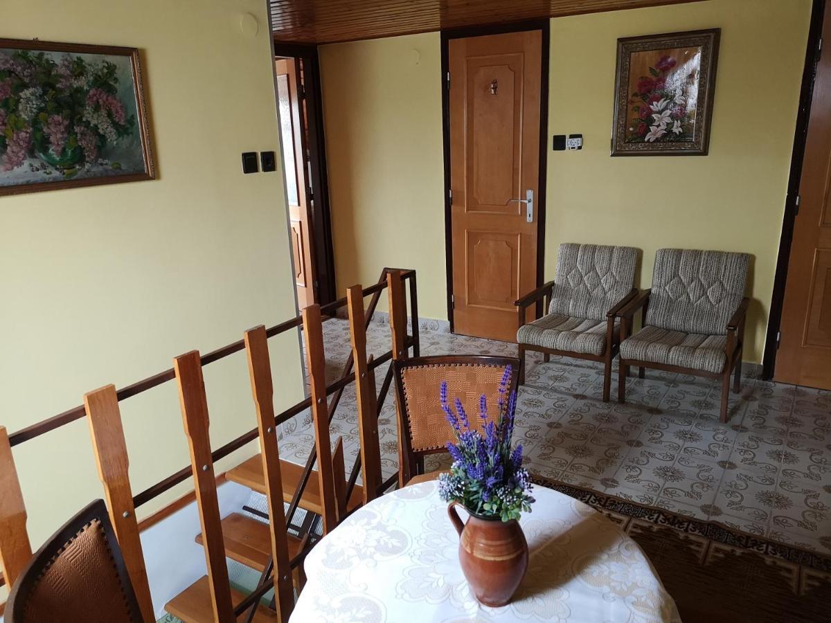 Szabo Vendeghaz Hotell Siklós Exteriör bild